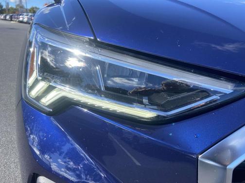 2023 Audi Q3 Premium 45 TFSI S line quattro Tiptronic