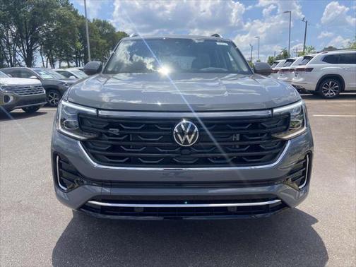 2025 Volkswagen Atlas 2.0T SEL Premium R-Line 4MOTION