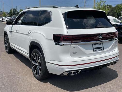 2025 Volkswagen Atlas 2.0T SEL Premium R-Line 4MOTION