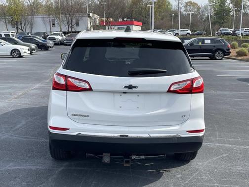 Summit White 2018 Chevrolet Equinox LT