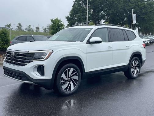 White 2026 Volkswagen Atlas 2.0T SE w/Technology