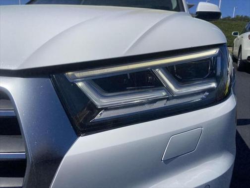 2018 Audi Q5 2.0T Premium Plus