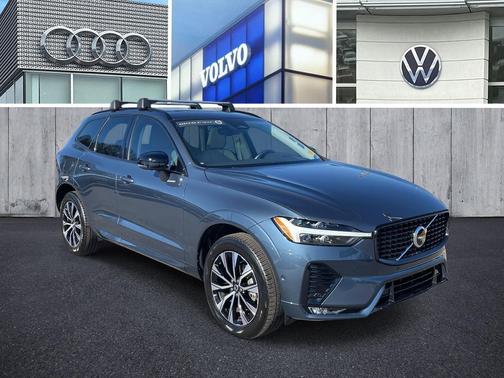 2024 Volvo XC60 B5 Plus Dark Theme