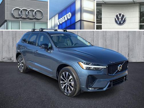 2024 Volvo XC60 B5 Plus Dark Theme