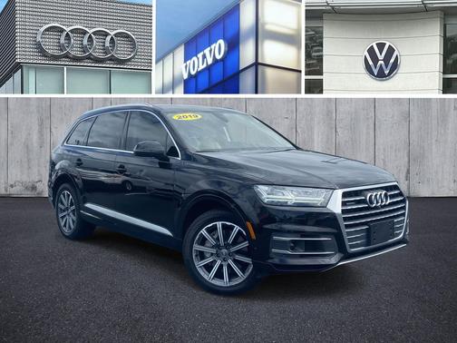 2019 Audi Q7 55 Premium Plus