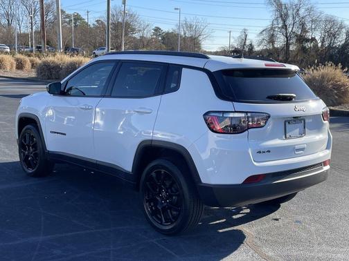 2025 Jeep Compass Latitude