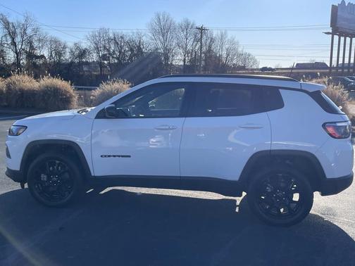 2025 Jeep Compass Latitude