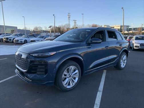 2025 Audi Q6 e-tron Premium Plus