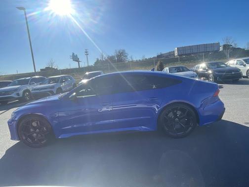 2025 Audi RS 7 4.0T Performance