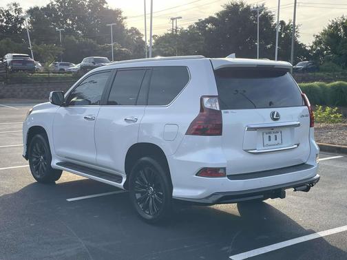 Starfire Pearl 2022 Lexus GX 460 Luxury