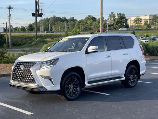 Starfire Pearl 2022 Lexus GX 460 Luxury