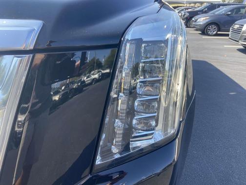 2019 Cadillac Escalade ESV Luxury