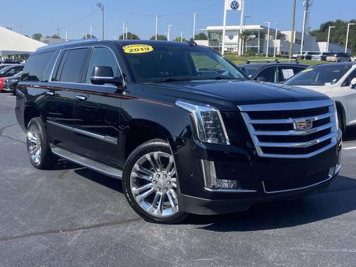 2019 Cadillac Escalade ESV Luxury