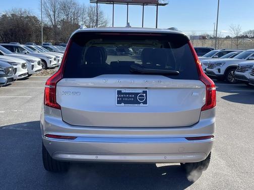 2024 Volvo XC90 Recharge Plug-In Hybrid T8 Plus Bright Theme 7-Seater