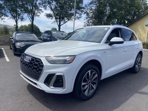 2024 Audi Q5 45 S line Prestige