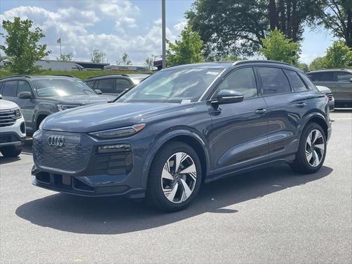 2025 Audi Q6 e-tron Prestige quattro