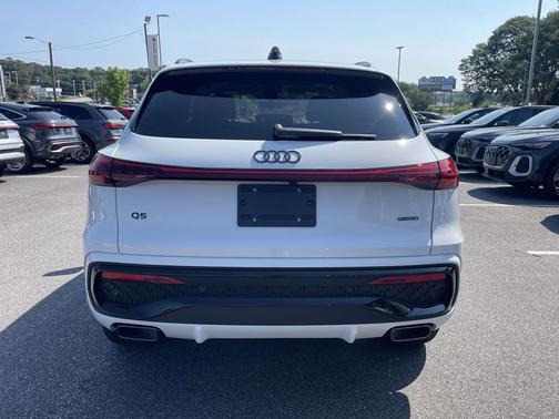 Glacier White 2026 Audi Q5 Premium TFSI quattro S tronic