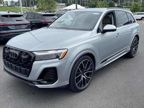 2025 Audi Q7 55 Premium Plus
