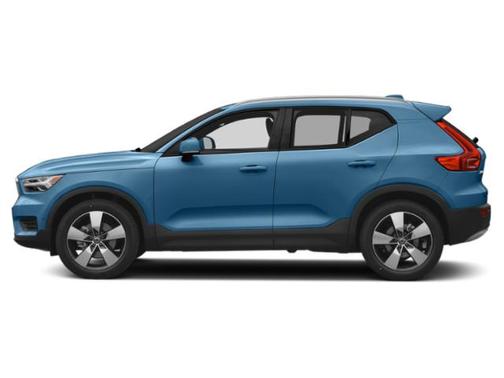 Amazon Blue 2019 Volvo XC40 T5 Momentum