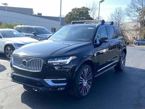 2025 Volvo XC90 B6 Ultra