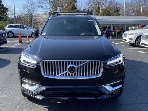 2025 Volvo XC90 B6 Ultra