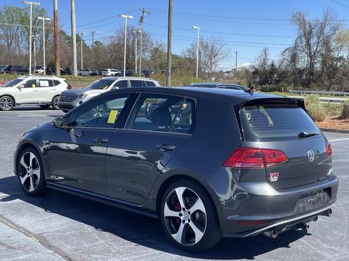 2017 Volkswagen Golf GTI 2.0T S 4-Door