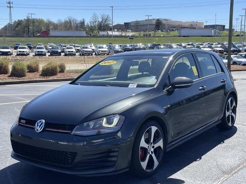 2017 Volkswagen Golf GTI 2.0T S 4-Door