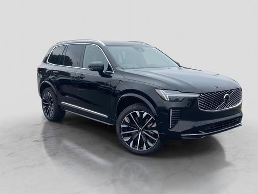 2026 Volvo XC90 B5 Plus 7-Seater