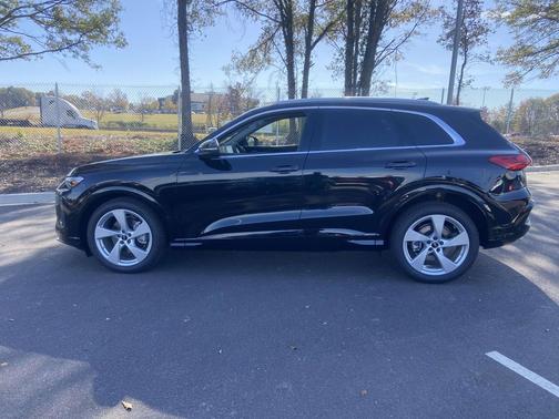 2025 Audi Q5 Prestige TFSI quattro S tronic