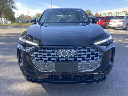2025 Audi Q5 Prestige TFSI quattro S tronic