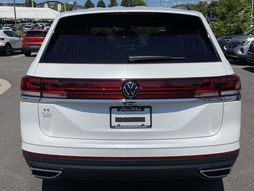 2026 Volkswagen Atlas 2.0T SE