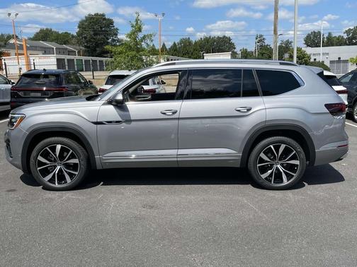 2026 Volkswagen Atlas 2.0T SEL Premium R-Line 4MOTION