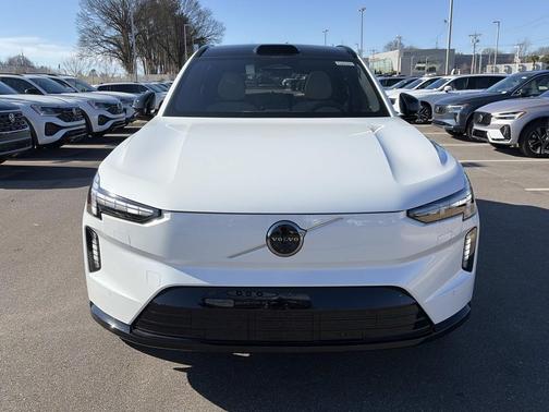 2025 Volvo EX90 Ultra, Twin Motor Performance, Fully electric, 7 Seats