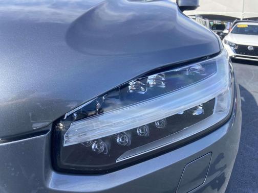 2017 Volvo XC90 Hybrid T8 Inscription