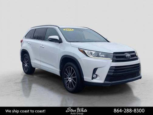 2017 Toyota Highlander SE