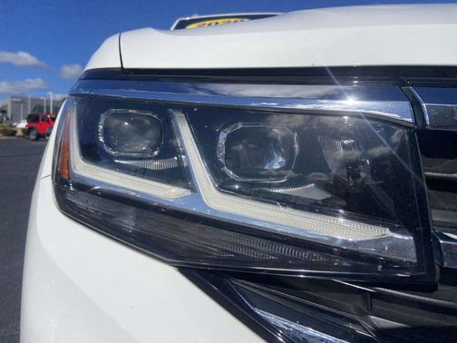 2020 Volkswagen Atlas Cross Sport 3.6L V6 SE w/Technology