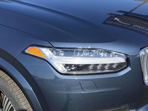2025 Volvo XC90 Plug-In Hybrid T8 Plus 6-Seater