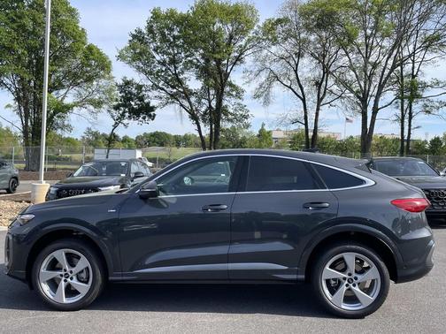 2026 Audi Q5 Sportback Premium Plus TFSI quattro S tronic