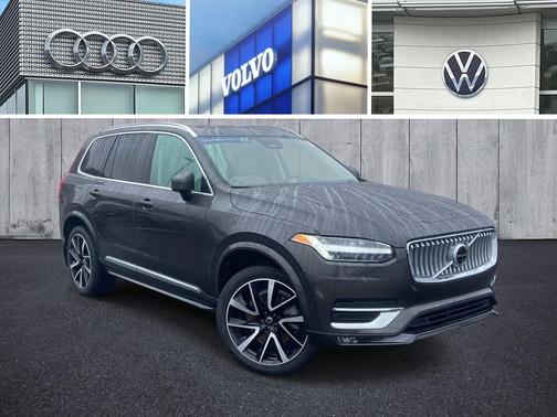 2024 Volvo XC90 B6 Plus Bright Theme 7-Seater