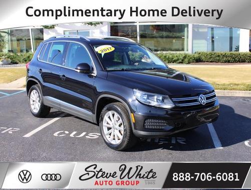 Deep Black Pearl 2017 Volkswagen Tiguan 2.0T Wolfsburg Edition