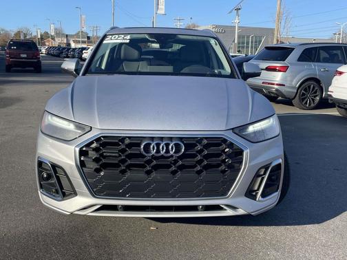 2024 Audi Q5 45 S line Premium