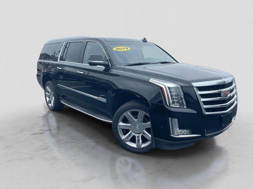 2019 Cadillac Escalade ESV Luxury