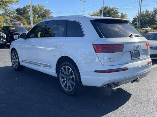 Glacier White Metallic 2018 Audi Q7 3.0T Premium Plus