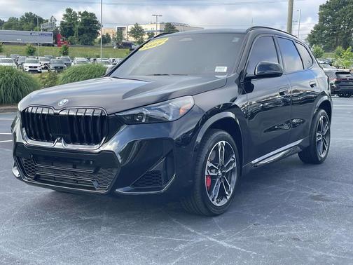 Black Sapphire Metallic 2025 BMW X1 xDrive28i