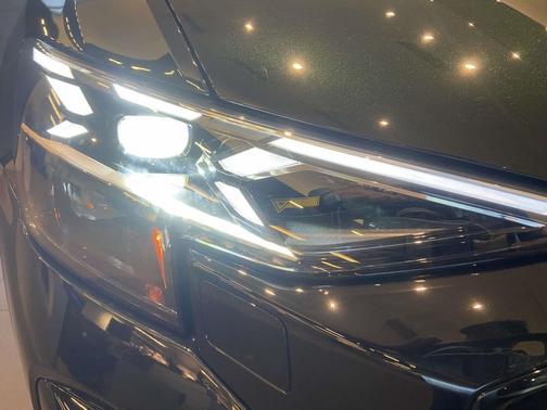 2026 Audi SQ8 4.0T Prestige