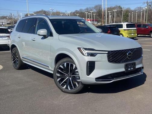 2025 Volvo XC90 Plug-In Hybrid T8 Plus 6-Seater