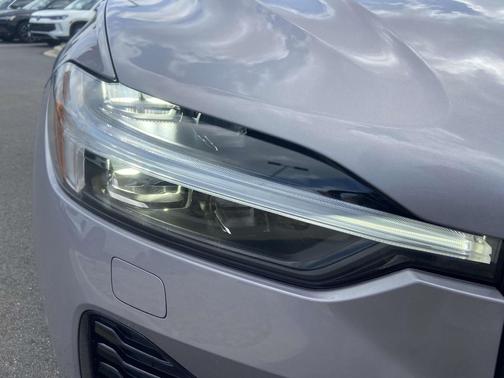 2026 Volvo XC60 B5 Ultra