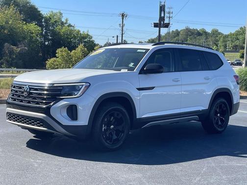 White 2026 Volkswagen Atlas Peak Edition