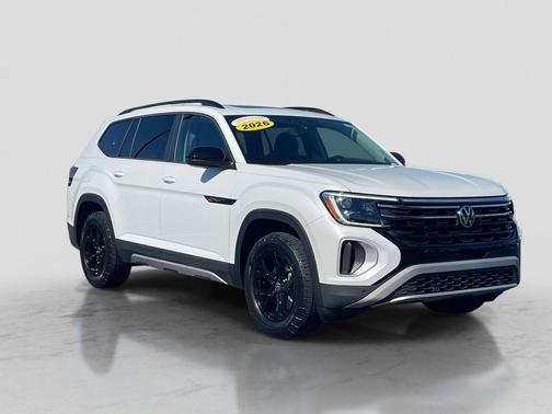 White 2026 Volkswagen Atlas Peak Edition