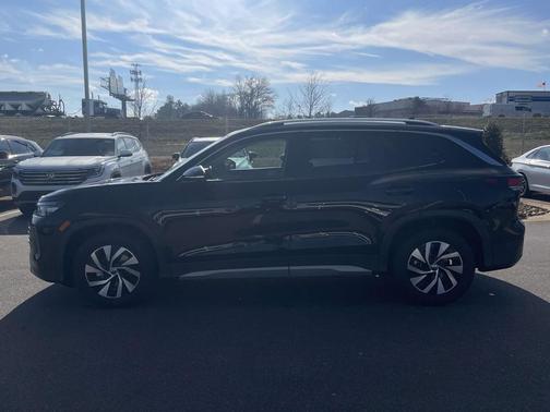 2026 Volkswagen Tiguan 2.0T S